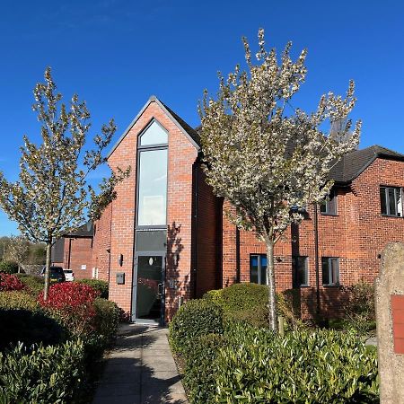 Cross Court, Stafford By Bell Apartments Luaran gambar