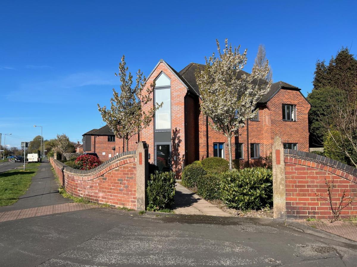 Cross Court, Stafford By Bell Apartments Luaran gambar