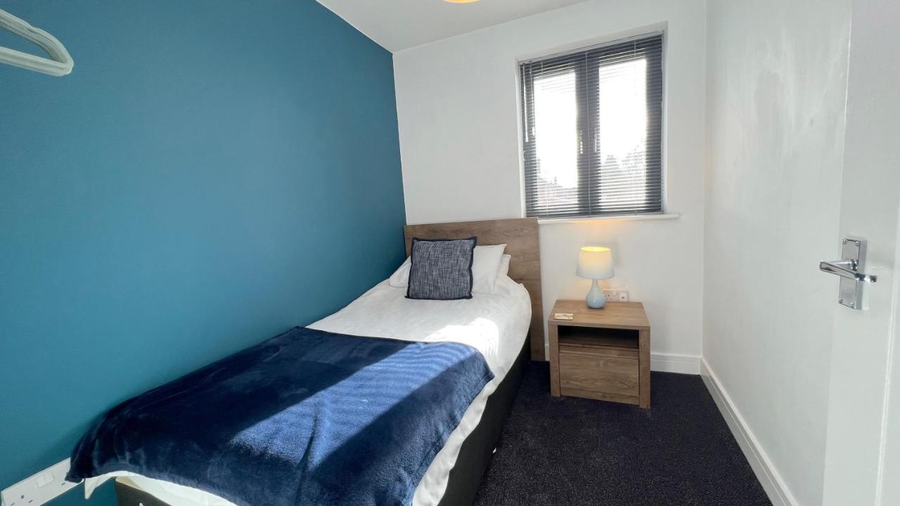 Cross Court, Stafford By Bell Apartments Luaran gambar
