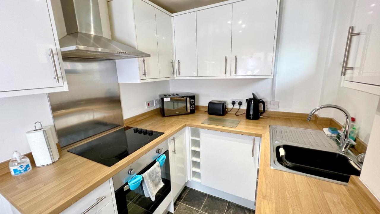Cross Court, Stafford By Bell Apartments Luaran gambar