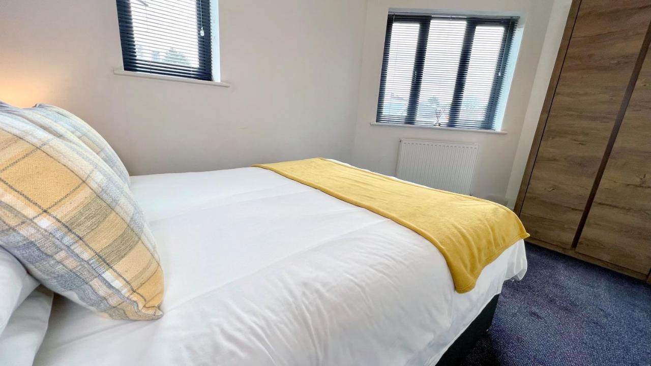 Cross Court, Stafford By Bell Apartments Luaran gambar