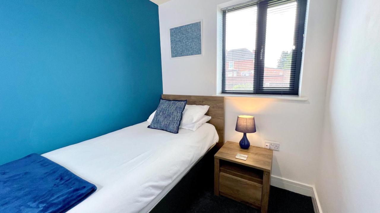 Cross Court, Stafford By Bell Apartments Luaran gambar