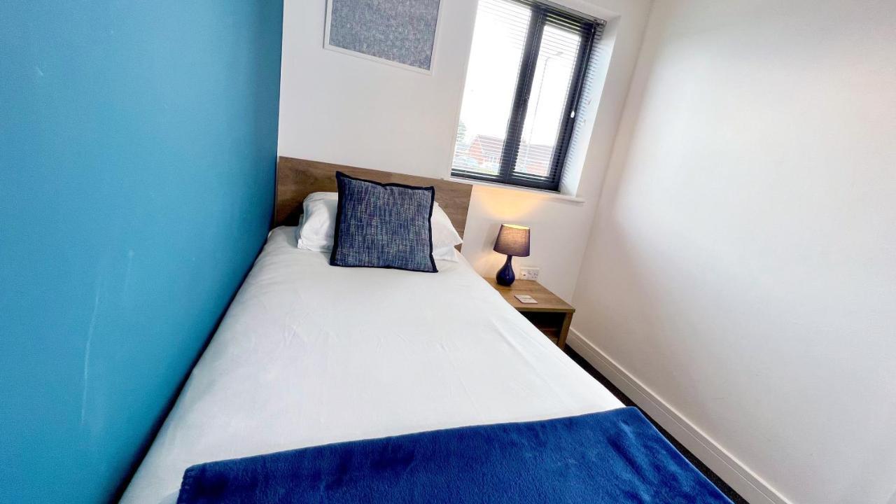 Cross Court, Stafford By Bell Apartments Luaran gambar